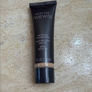 Mary Kay Timewise Matte 3D Foundation - Tan